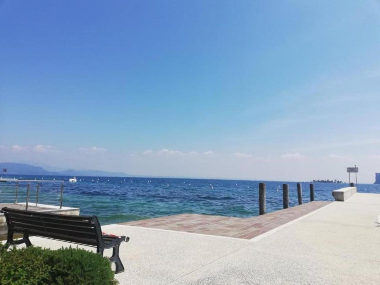Dolce Lago B&B San Felice del Benaco Exterior photo